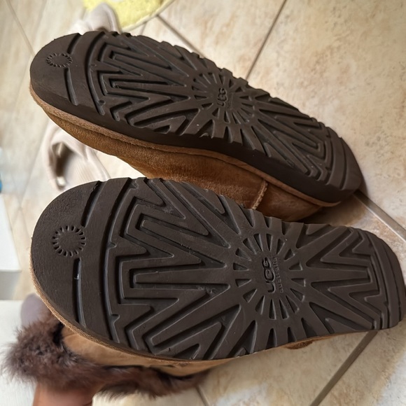 UGG ROSANA Chestnut Winter Boots - Picture 4 of 7